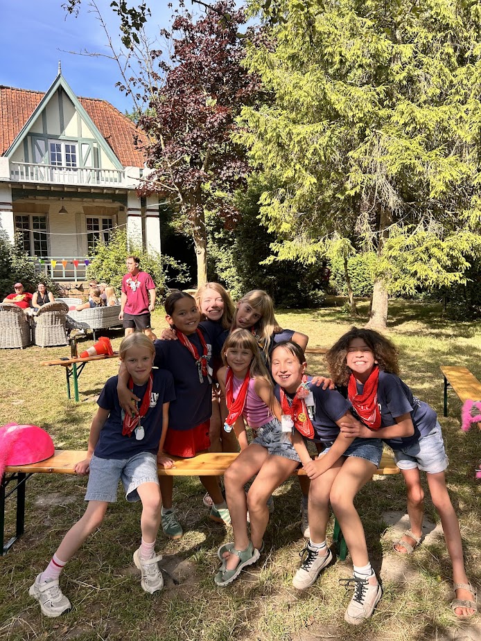 Album kamp 2024